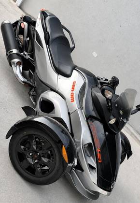 CAN-AM SPYDER RS-S CAN-AM SPYDER RS-S